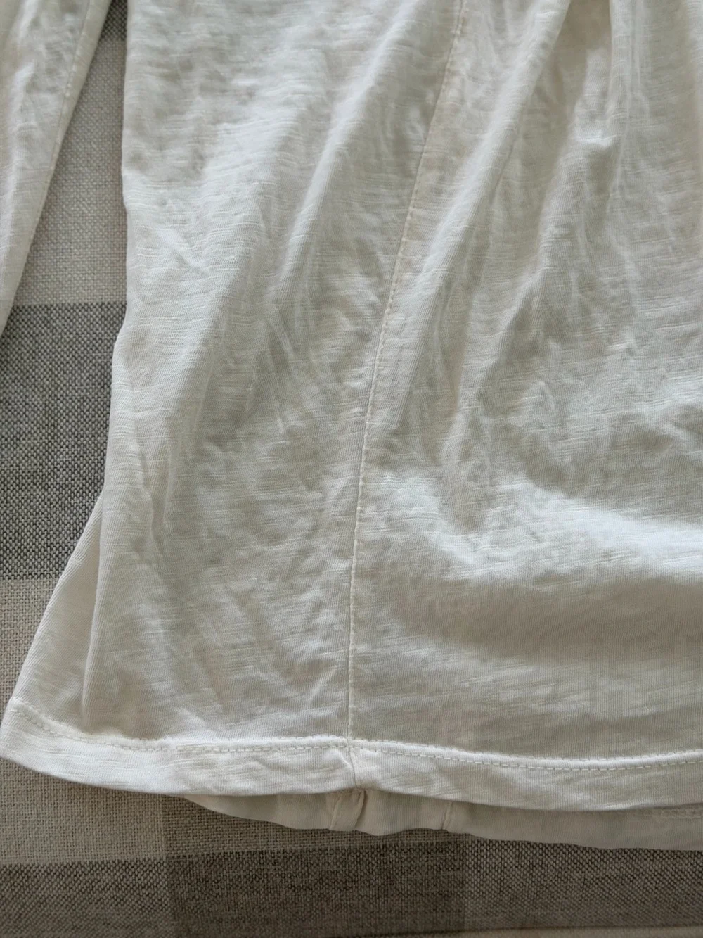 Anthropologie Women’s Ruffle V-Neck Long Sleeve Knit Top Size XXS Cream Cotton